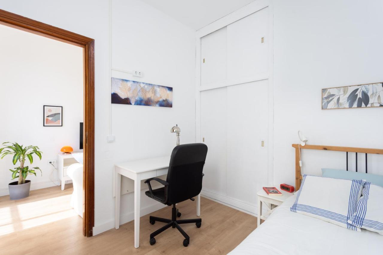 Precioso Renovado En Apartamento *